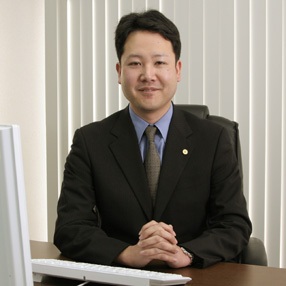 尾上雅典